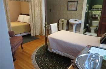 Stone Chalet B&B Inn And Event Center آن آربر، ميشيغان المظهر الخارجي الصورة