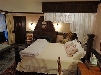 Stone Chalet B&B Inn And Event Center آن آربر، ميشيغان المظهر الخارجي الصورة